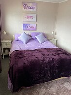 Chalet No 30 - Holiday Home From Home!