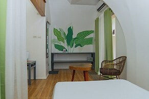 Royal Suites Port Barton
