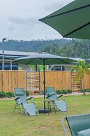 Royal Suites Port Barton