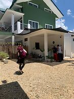 Royal Suites Port Barton