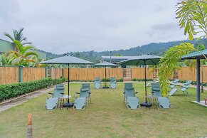 Royal Suites Port Barton