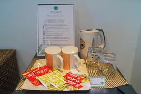 Royal Suites Port Barton