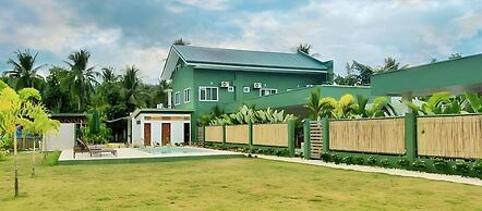 Royal Suites Port Barton