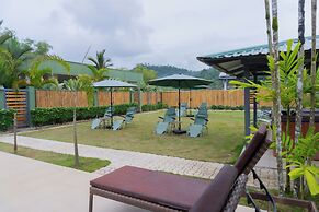 Royal Suites Port Barton