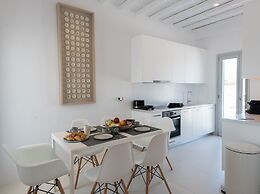 3-bed Villa in Mykonos With Private Pool