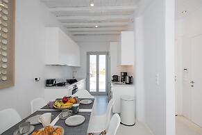 3-bed Villa in Mykonos With Private Pool