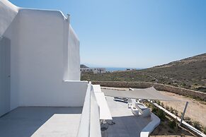 3-bed Villa in Mykonos With Private Pool