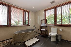 Ebino Pu Luong Resort