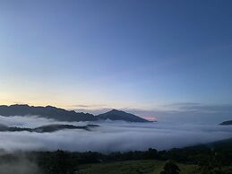 Ebino Pu Luong Resort