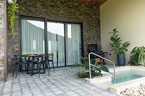 Villas Jawara
