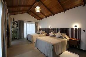 Villas Jawara