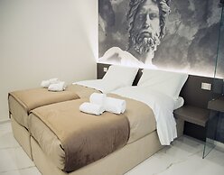 Lauria Luxury Room