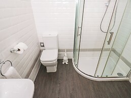 The Old Post Office - Pet Friendly Group Stays in Holmfirth