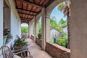 Casa Cassettari Apartment With Garden