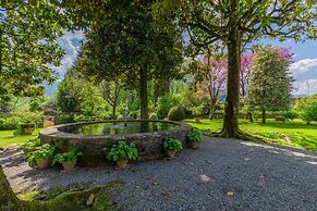 Casa Cassettari Apartment With Garden