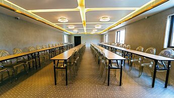 Treebo Kingsbury Fiesta Vellore