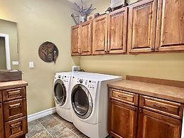 Hv800 Majestic Views