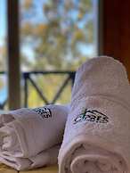 CIPRES Ecolodge & Spa