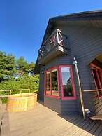 CIPRES Ecolodge & Spa