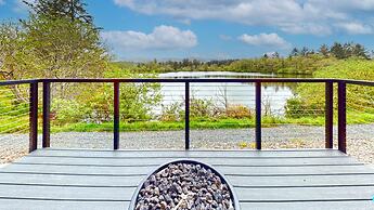 The Commons - Urban Coastal Lodging