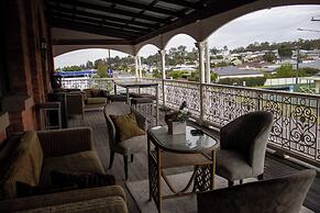Bellbird Hotel