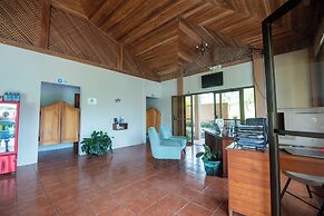 Sueno Dorado Hot Springs Hotel