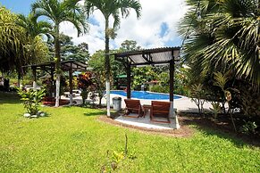 Sueno Dorado Hot Springs Hotel