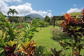 Sueno Dorado Hot Springs Hotel