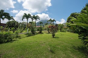 Sueno Dorado Hot Springs Hotel