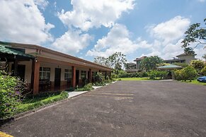 Sueno Dorado Hot Springs Hotel