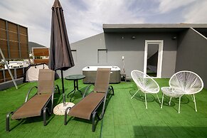 Votsalakia Hotel & Luxury Apartments