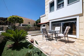 Votsalakia Hotel & Luxury Apartments