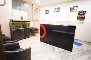 Roomshala 014 Hotel EM