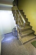 Roomshala 014 Hotel EM