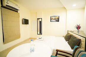 Roomshala 014 Hotel EM