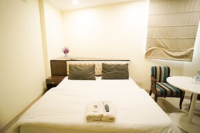 Roomshala 014 Hotel EM