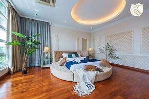 Spacious Pool Villa Tmn Emas Ukay Ampang