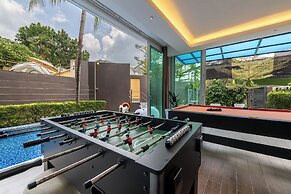 Spacious Pool Villa Tmn Emas Ukay Ampang