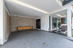 Spacious Pool Villa Tmn Emas Ukay Ampang