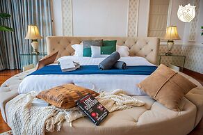 Spacious Pool Villa Tmn Emas Ukay Ampang