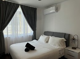 Spacious Pool Villa Tmn Emas Ukay Ampang