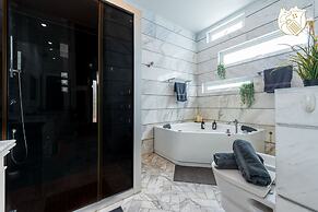 Spacious Pool Villa Tmn Emas Ukay Ampang