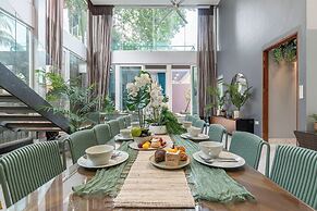 Spacious Pool Villa Tmn Emas Ukay Ampang