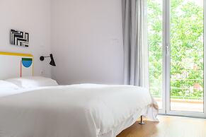 Premier Artful City Loft with Terrace