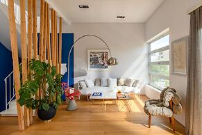 Premier Artful City Loft with Terrace