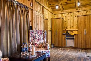 Pumpkin Hotels Corbett, Tusk N Wood