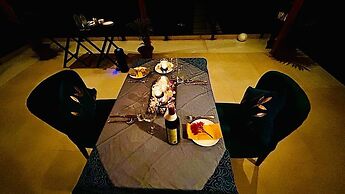 Pumpkin Hotels Corbett, Tusk N Wood