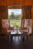 Pumpkin Hotels Corbett, Tusk N Wood