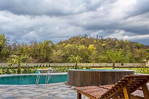 Pumpkin Hotels Corbett, Tusk N Wood