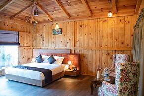 Pumpkin Hotels Corbett, Tusk N Wood